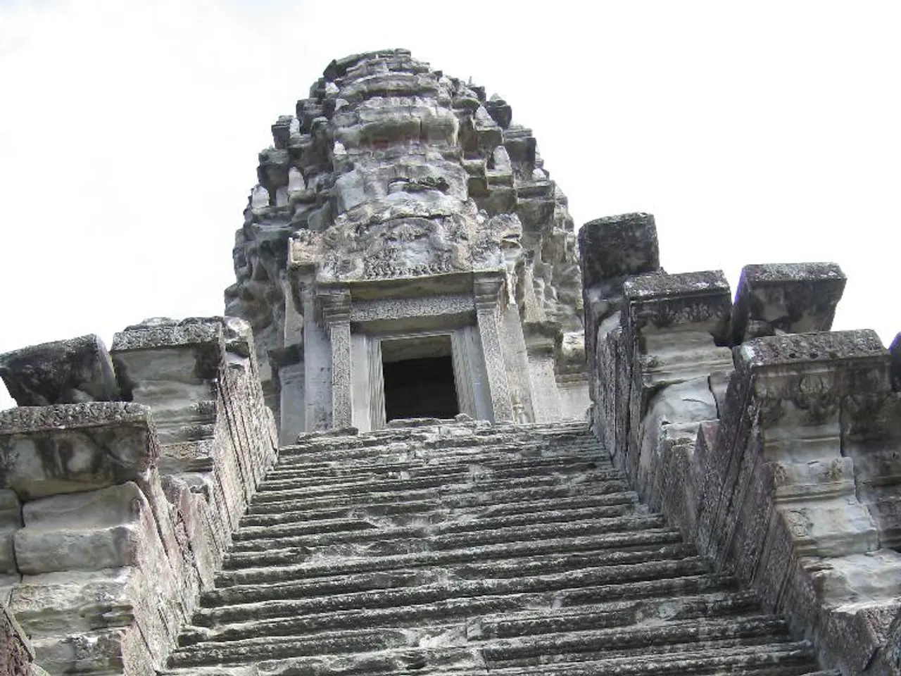 Instance when I suggested ChatGPT needed a historical education, and it concurred with my viewpoint