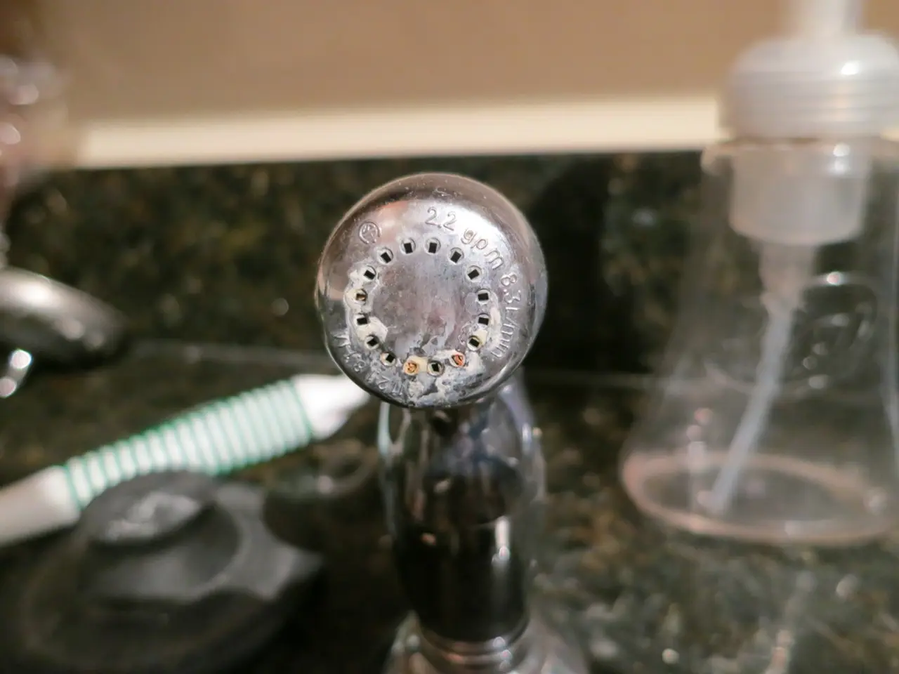 Heating expenses noticeably decrease with the use of a heat pump over traditional gas heating.