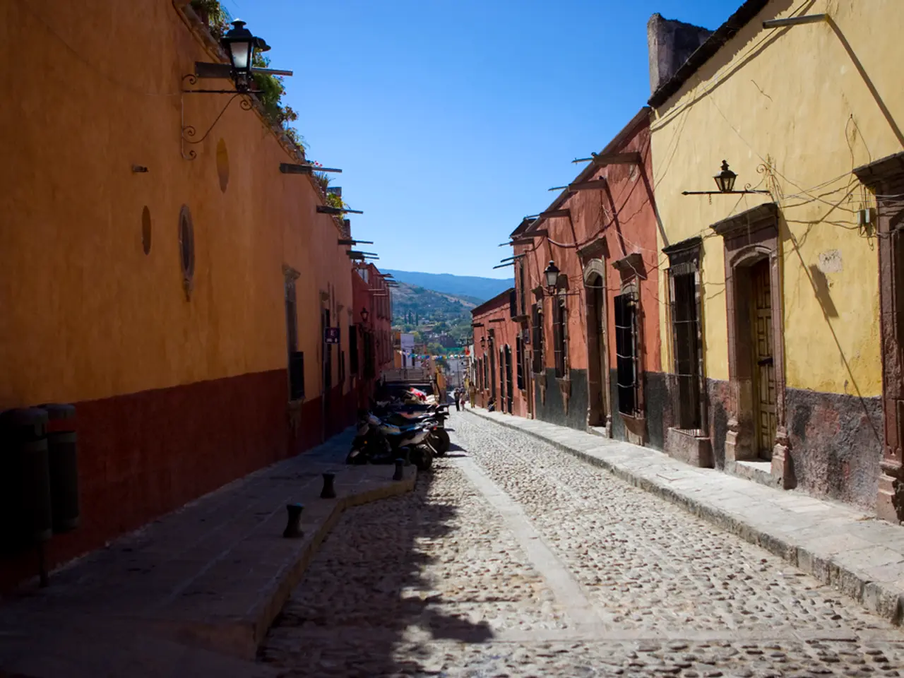 Projects can avoid the speculative frenzy and concentrate on construction by relying on validator...