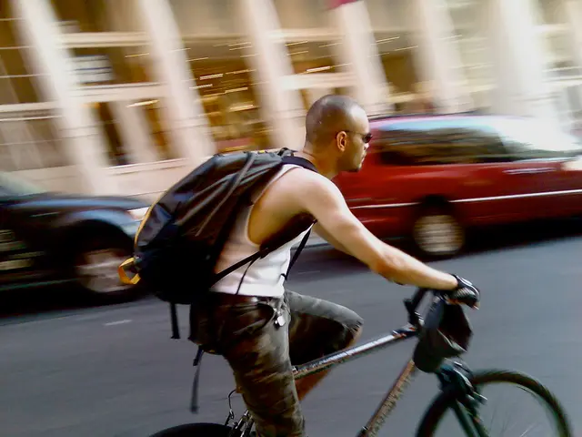 More Intelligent Commute with Aventon Level.3 e-Bike: Enhanced Mobility for Urban Travelers