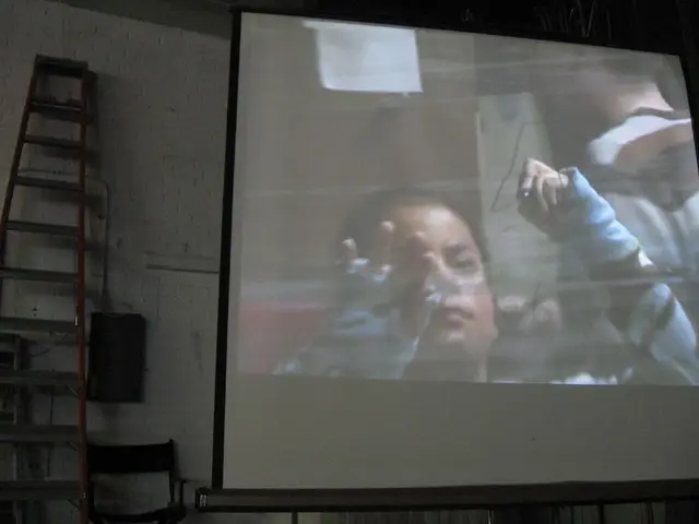 Discount of £100 on premium Bose Bluetooth speaker, enhancing your summer tunes extraordinarily