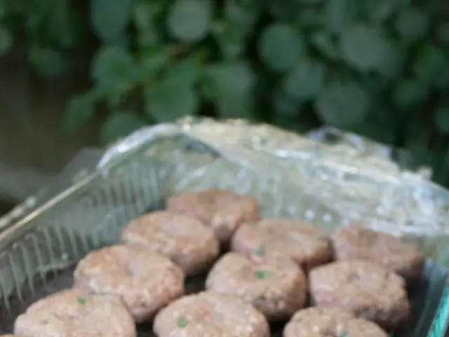 Restricted diet: Approved and prohibited foods