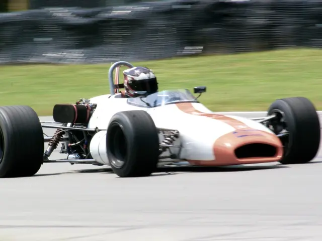 Quickrundown: Swiftest Drone in the World Outruns Ford Mustang in a Dash Contest