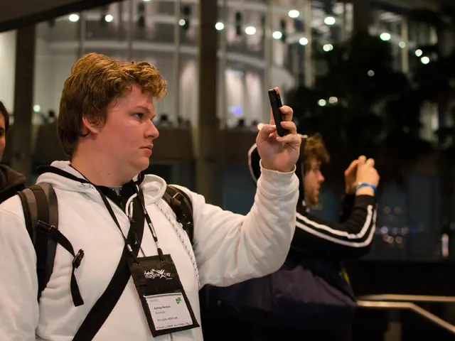 Troubleshooting Instagram Camera Zoom Issues on iPhone and Android Devices