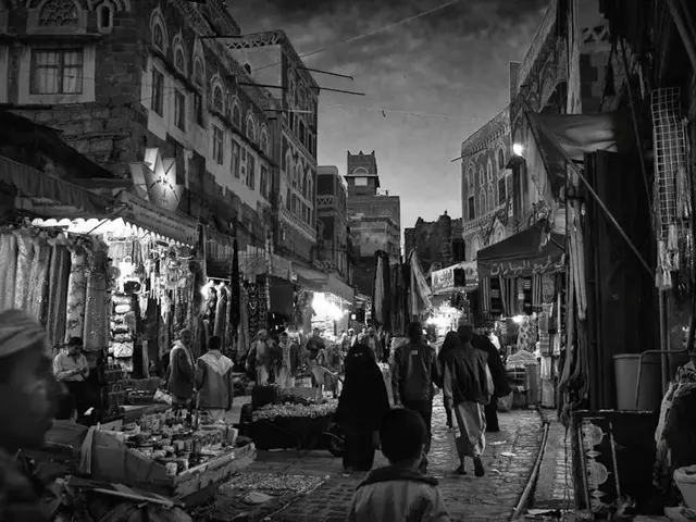 Restarting and resuming operations