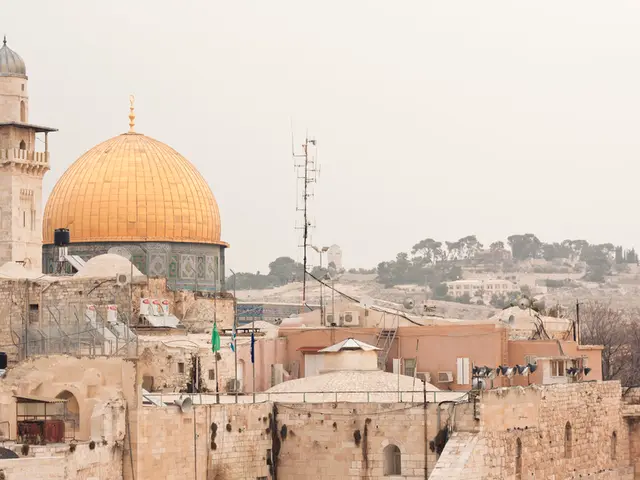 Seminar: Harness Data Analytics for Becoming an Efficient Energy Saver - Focus on BTU Hunting