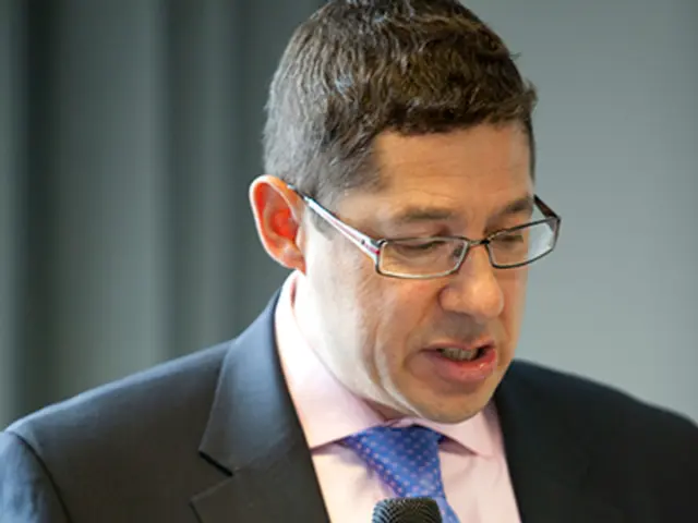 Joe Rogan's Author Gift: Unanticipated Selection in Watch Pick