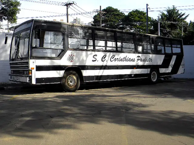 UK Electric Taxi Financing Initiated by LEVC, Providing Support for New Vehicles