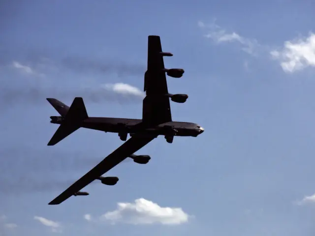 Aircraft Gathering Nighttime Geodata in Berlin - Audio Disturbance Anticipated