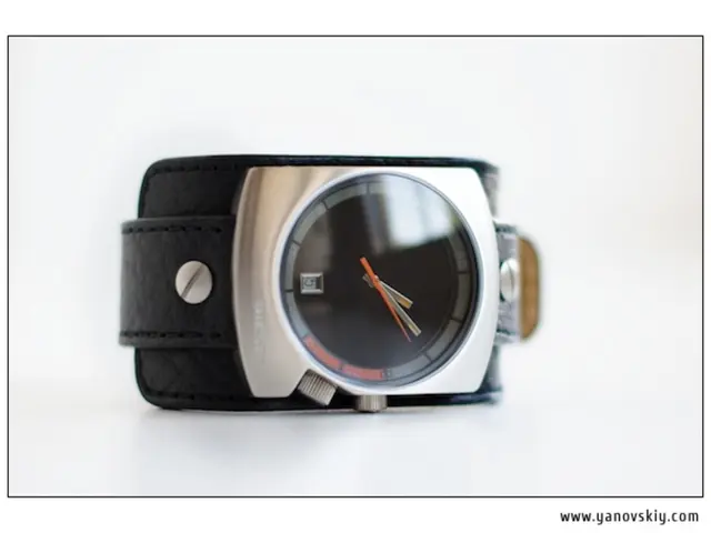 Kazakhstani workers potentially prohibited from employment in multiple locations simultaneously