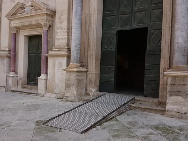 Green Building Advancement via LEED Programs and Certifications: USGBC LEED Green Associate's Role